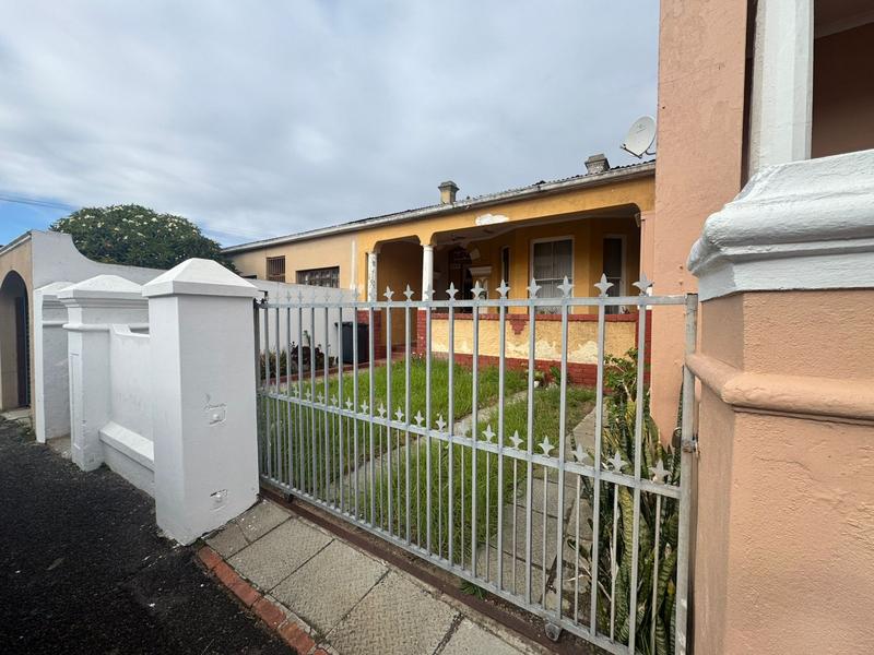 2 Bedroom Property for Sale in Observatory Western Cape